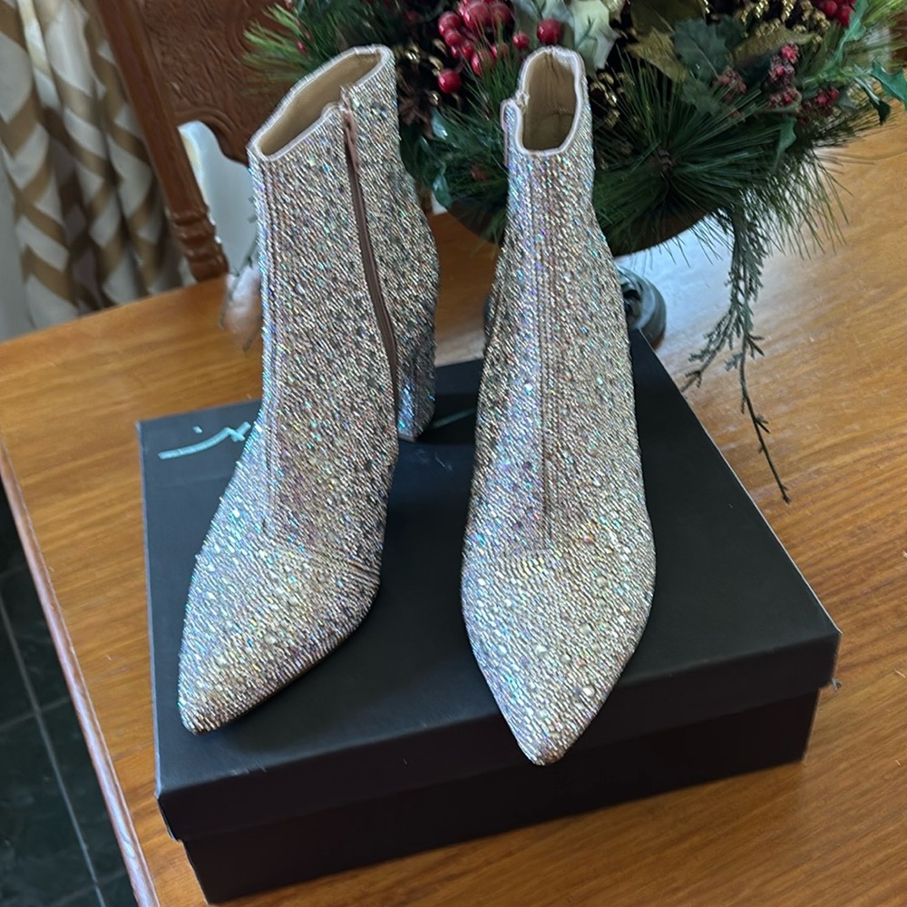 Betsey Johnson Cady boots, sz. 10. Original box, dusters on boots.